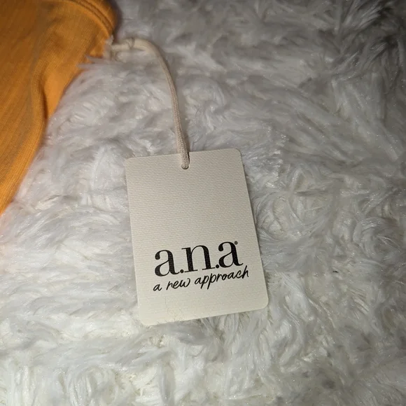 Nwt a.n.a women's sleeveless top - Picture 14 of 15